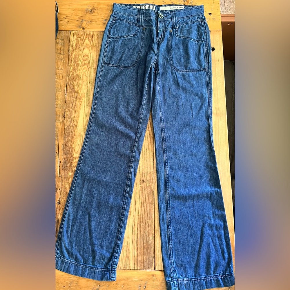 Lightweight Donna Karan Boyfriend Jean.